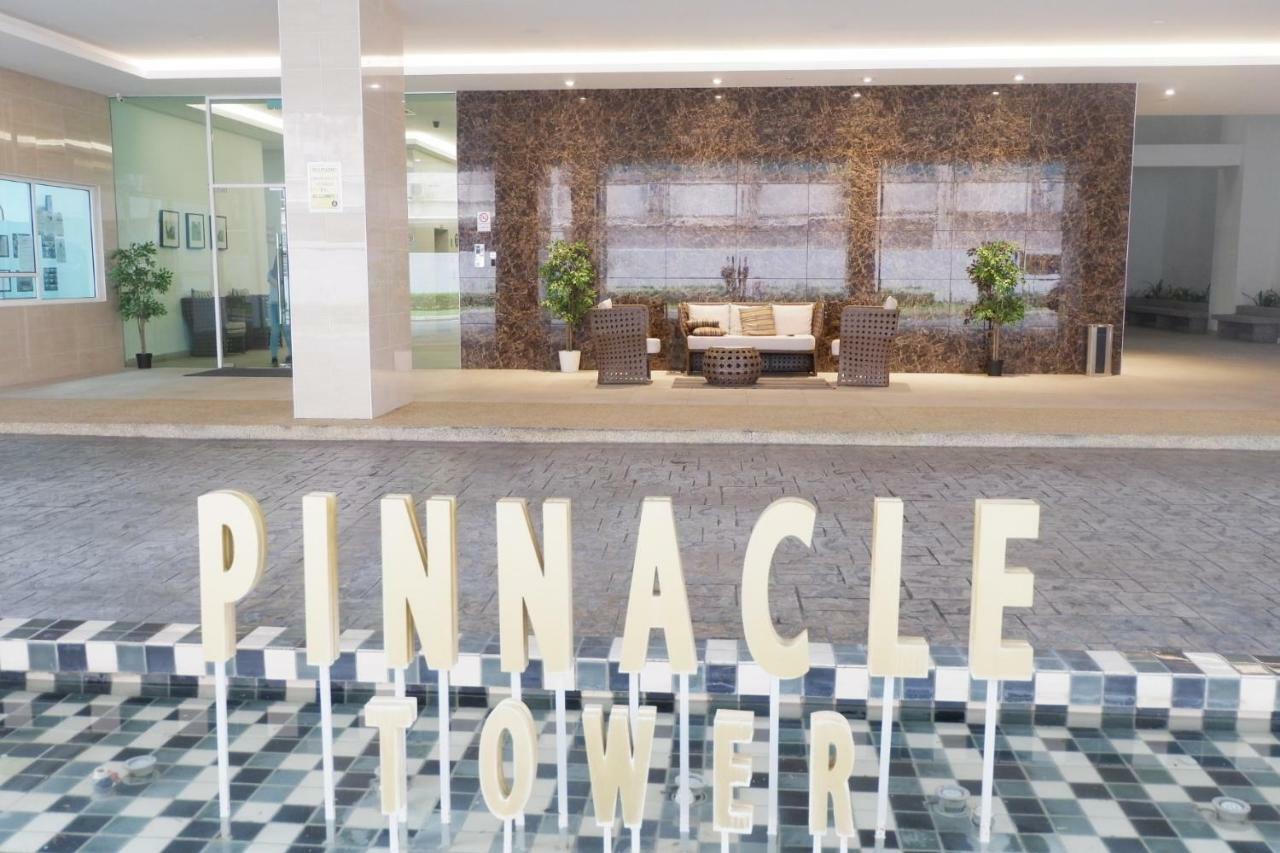 The Pinnacle Tower Джохор-Бару Экстерьер фото